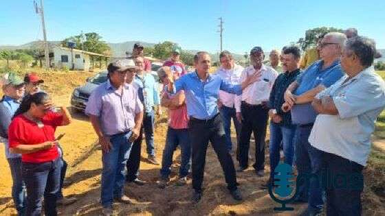 MT: NFRAESTRUTURA:   Wilson Santos participa do início das obras de pavimentação da BR-070/163/468 em Leverger