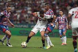 Juntos, Calleri e Luciano marcaram mais gols que 14 times no Brasileiro