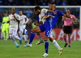 Você acha que o jovem Endrick será superior ao antecessor Gabriel Jesus no Palmeiras?