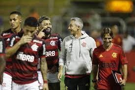 Com força máxima, Flamengo busca recuperação no Brasileirão contra o Ceará