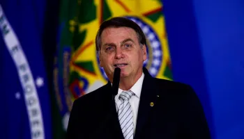 Presidente aciona STF contra Moraes por abuso de autoridade