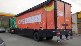 Cine Rodas exibe curtas-metragens e animações ao ar livre em Cuiabá