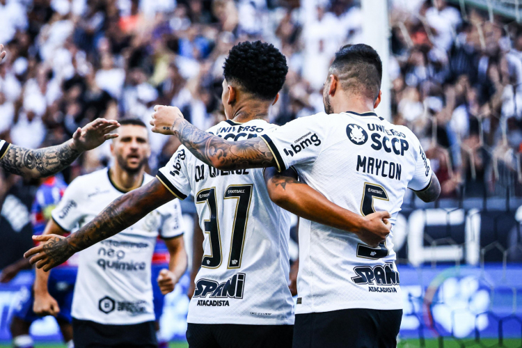 Corinthians de 2022 é o time que menos finaliza nos últimos dez Brasileirões