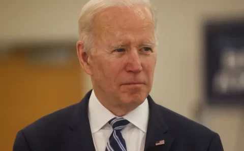 O que Biden pode fazer para conter a inflação nos EUA
