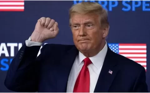 Trump tentou tomar volante do carro presidencial para se juntar a invasores do Capitólio; as revelações do depoimento de ex-assessora