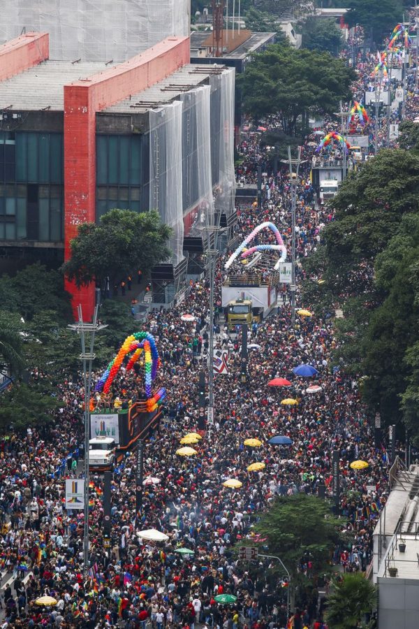 Depois de dois anos Parada do Orgulho LGBT+ de SP volta à Paulista