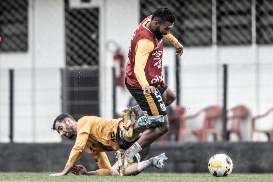Santos realiza penúltimo treino antes de enfrentar o Athletico-PR pelo Brasileirão