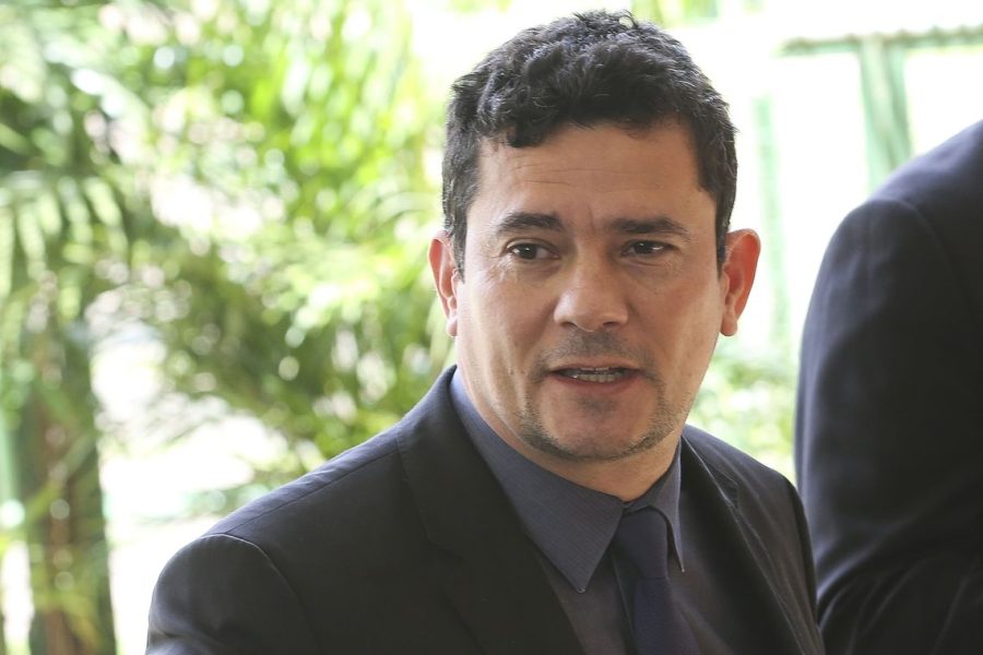 Moro não vai recorrer ao TSE e deve sair ao Senado pelo Paraná