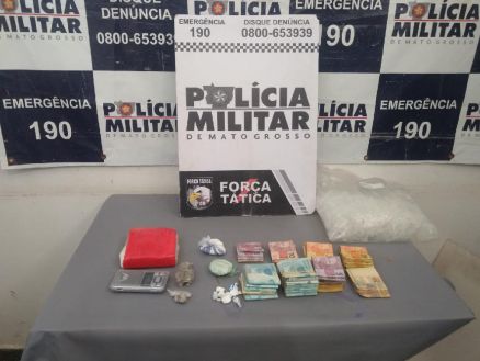 Força Tática prende homem com R$ 20,9 mil proveniente de tráfico de drogas