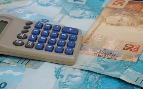 Câmara aprova medida que facilita reajustes de fretes rodoviários