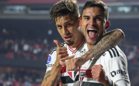 São Paulo desembarca no Chile para duelo contra Universidad Católica pela Sul-Americana