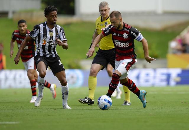 Pressionado, Santos recebe o desfalcado Flamengo pelo Campeonato Brasileiro