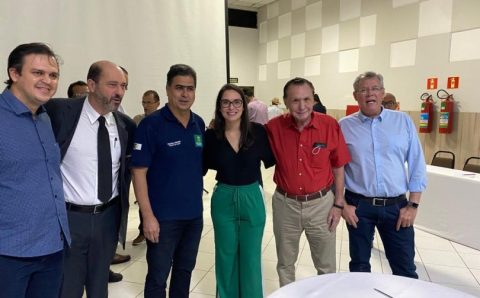 MT:   ‘CABO DE GUERRA’:   Líderes do MDB se dividem, uns assumem apoio à Mendes outros apontam decisão em convenção