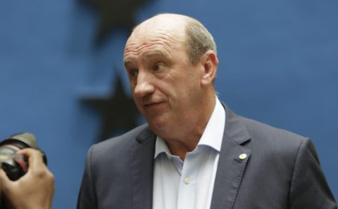 MT: VOTOS CONGELADOS:  STF nega liminar e candidatura de Neri continua cassada