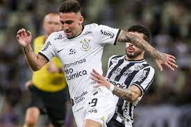 Em jogo com golaços, Corinthians perde do Ceará de virada e desperdiça chance de ser líder