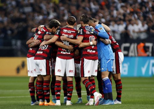 Arrascaeta exalta vitória pela Libertadores, mas pede foco para o jogo de volta no Maracanã