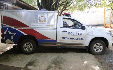 DUPLA EXECUÇÃO:    Irmãos são executados com mais de 12 tiros na frente de casa