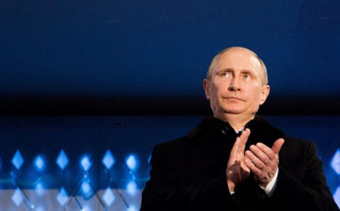 Vladimir Putin acusa EUA de ‘prolongar guerra para manter hegemonia’