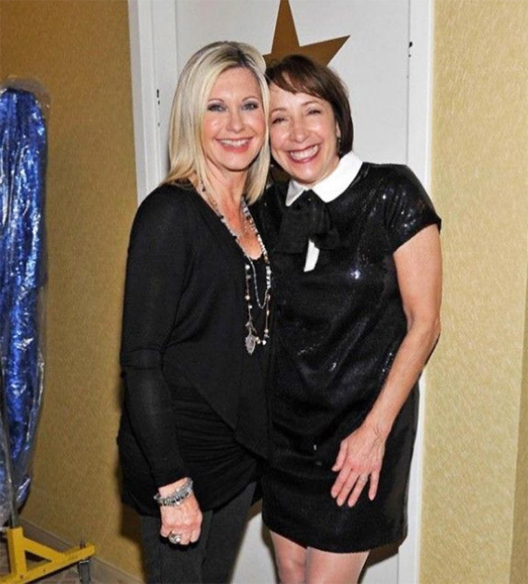 Colega de “Grease” revela que Olivia Newton-John já não estava mais andando