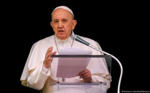 Papa reduz poder da organização conservadora Opus Dei