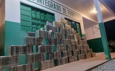 Polícia Federal e Gefron apreendem mais 400 kg de entorpecentes em Mato Grosso