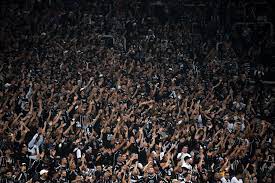 Torcida do Corinthians esgota ingressos para volta da Libertadores no Maracanã