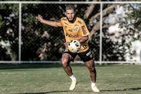 Santos encerra preparação para encarar o América-MG; veja provável escalação