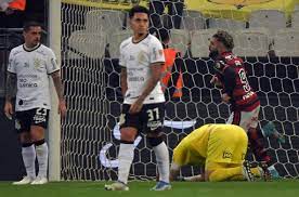 Cássio lamenta derrota do Corinthians para o Flamengo e prega trabalho na sequência