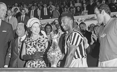 Os 11 dias da visita da rainha Elizabeth 2ª ao Brasil, em 1968