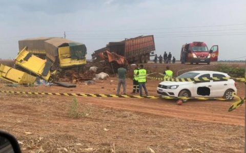 Caminhões colidem:  motorista de 70 anos morre no Norte de Mato Grosso