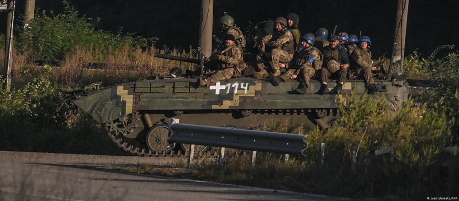 Rússia anuncia retirada de tropas na região de Kharkiv