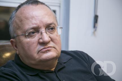 GRAMPOLÂNDIA PANTANEIRA: Pedro Taques é indiciado após insinuação contra promotor de Justiça