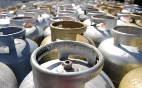 Gás de botijão registra alta pela terceira semana seguida, diz ANP