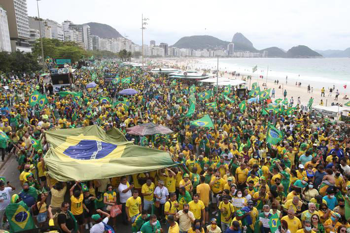 Festa de 7 de setembro que Bolsonaro mudou de lugar não pode ser partidária, avisa Procuradoria