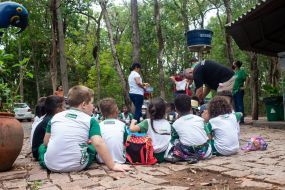 Alunos de escola municipal visitam Horto Florestal e ampliam conhecimentos sobre a educação ambiental