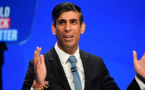 Quem é Rishi Sunak, o novo premiê do Reino Unido