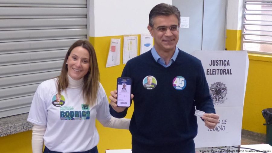 PSDB volta a encolher e fica perto de virar partido nanico