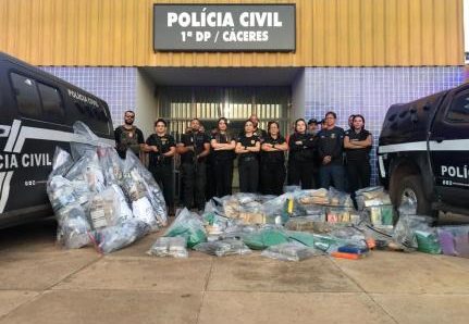 Polícia incinera mais de meia tonelada de drogas em empresa de grãos