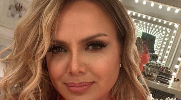 Eliana vê sua filha estrear na Globo e seu nome volta a ser cogitado na web sobre a possiblidade de trocar o SBT pela emissora carioca