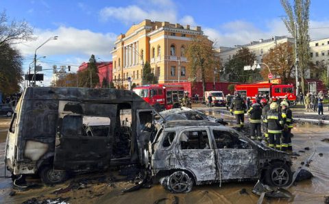 Onda de bombardeios com mísseis e drones atinge centro de Kiev e deixa mortos na Ucrânia