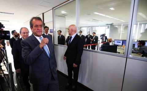 TSE dá três dias para partido de Bolsonaro explicar fonte de custeio de relatório contra as urnas