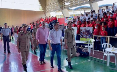 Mostra das Profissões é destaque na Escola Estadual Militar Dom Pedro II