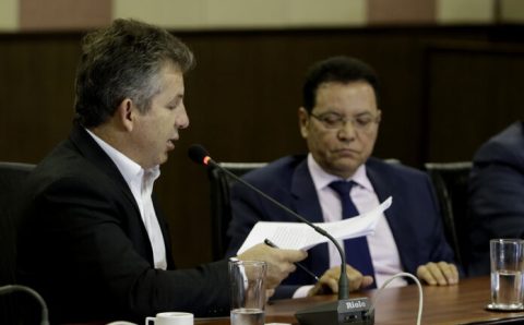 Deputados de MT cogitam limitar mais orçamento “livre” do governo