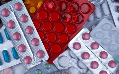 Medicamentos podem ter reajuste de até 3,81% a partir desta terça