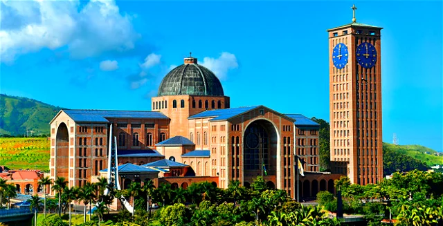Nossa Senhora Aparecida FERIADO