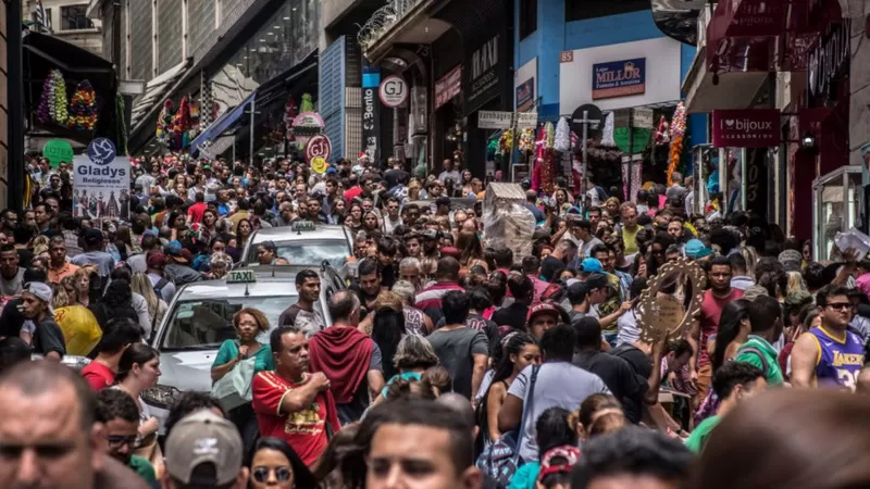 Tuberculose pulmonar ultrapassa fronteiras de presídios e favelas no Brasil