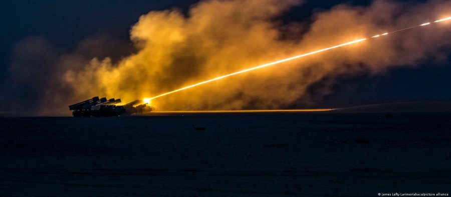 EUA avaliam fornecer à Ucrânia nova bomba de longo alcance