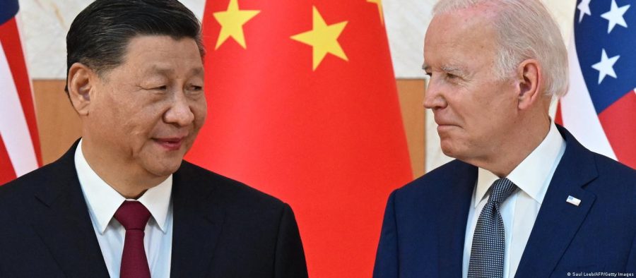 Biden está “monitorando” protestos na China, diz Casa Branca