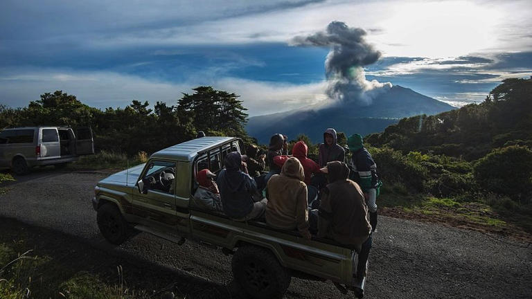 Costa Rica, o país que extinguiu seu exército para investir em saúde e educação