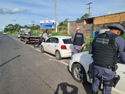 OPERAÇÃO REPÚBLICA: Batalhão de Trânsito da PM fiscaliza 1,3 mil veículos e prende 13 pessoas